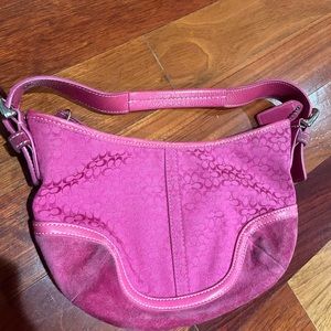 Coach jacquard shoulder bag with suede corners.